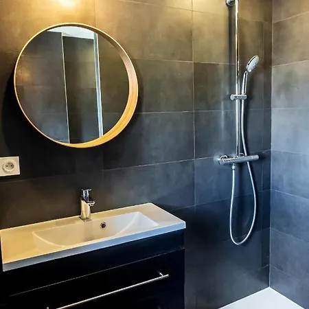 Les Nids Perches - Rue Sainte Croix Apartmán *