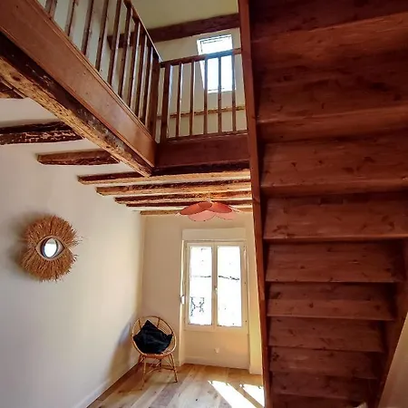 Les Nids Perchés - Rue Sainte Croix *