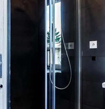 Les Nids Perches - Rue Sainte Croix