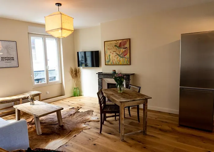 Les Nids Perches - Rue Sainte Croix * Mortagne-au-Perche