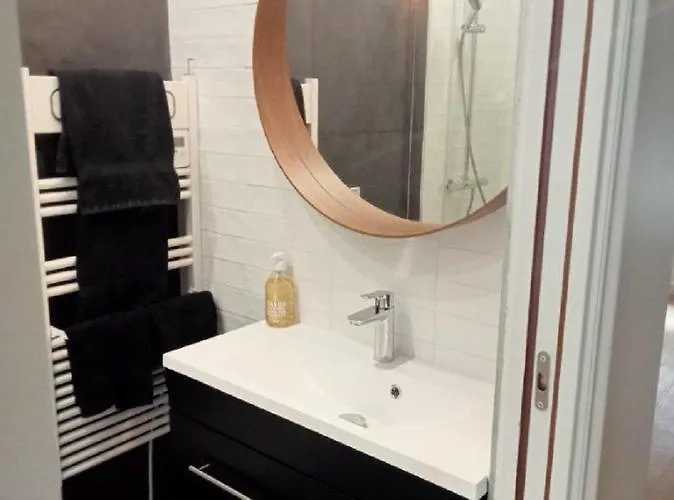 Les Nids Perches - Rue Sainte Croix Apartamento *